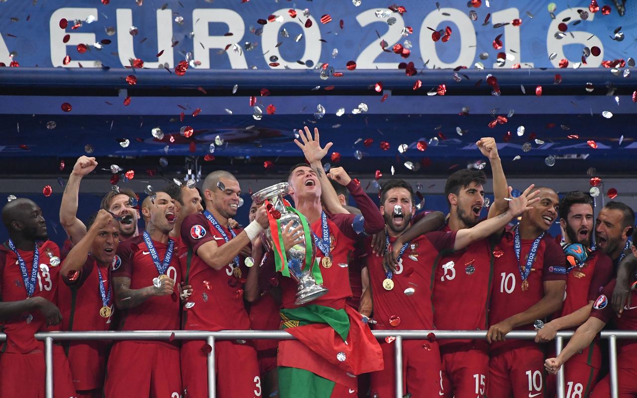 欧洲杯葡萄牙夺冠佩佩累到吐